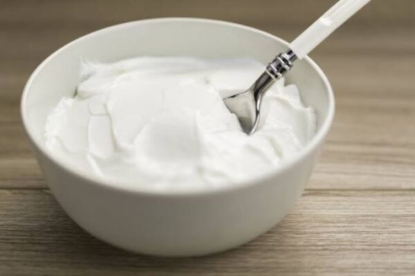 希腊酸奶——帮助头发生长的食物